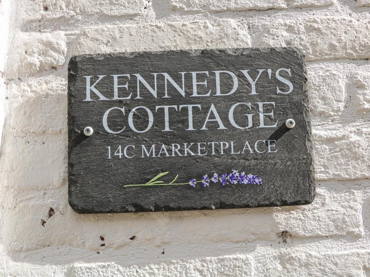 Kennedy'S Cottage Ashbourne  Exterior foto